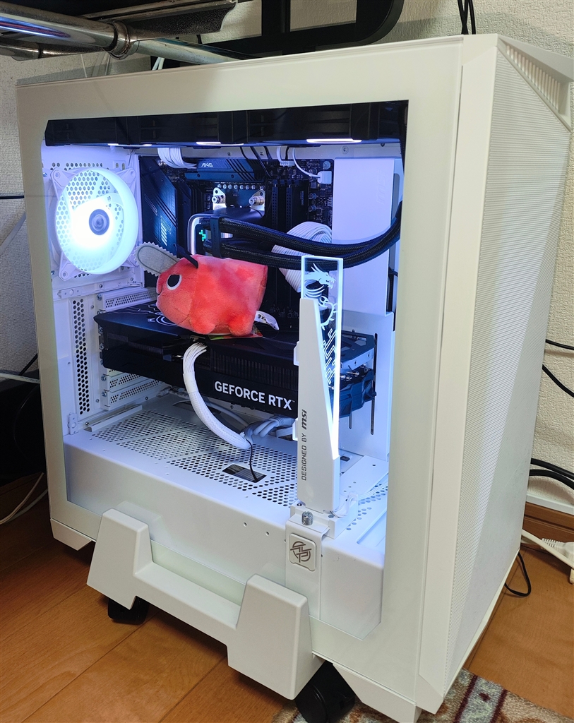 価格.com - MSI MPG GUNGNIR 300R AIRFLOW WHITE [ホワイト] こっ