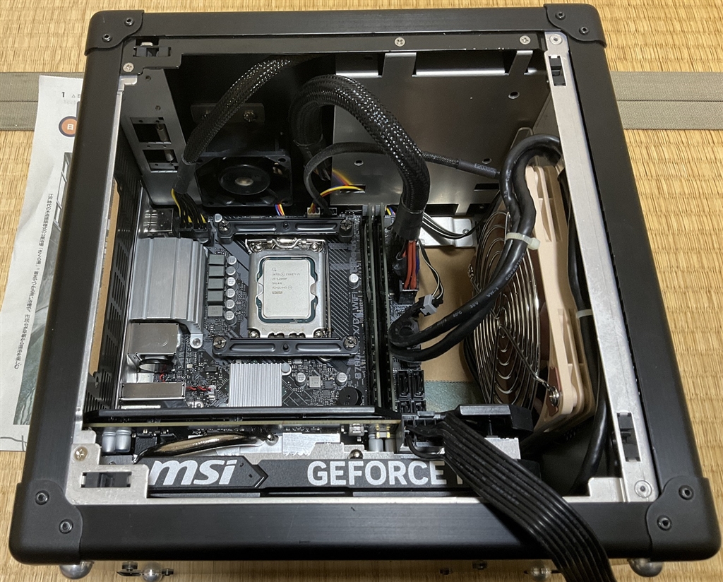 ASRock B760M-ITX/D4 WiFi 本体 ASRock > B760M-ITX/D4 WiFi