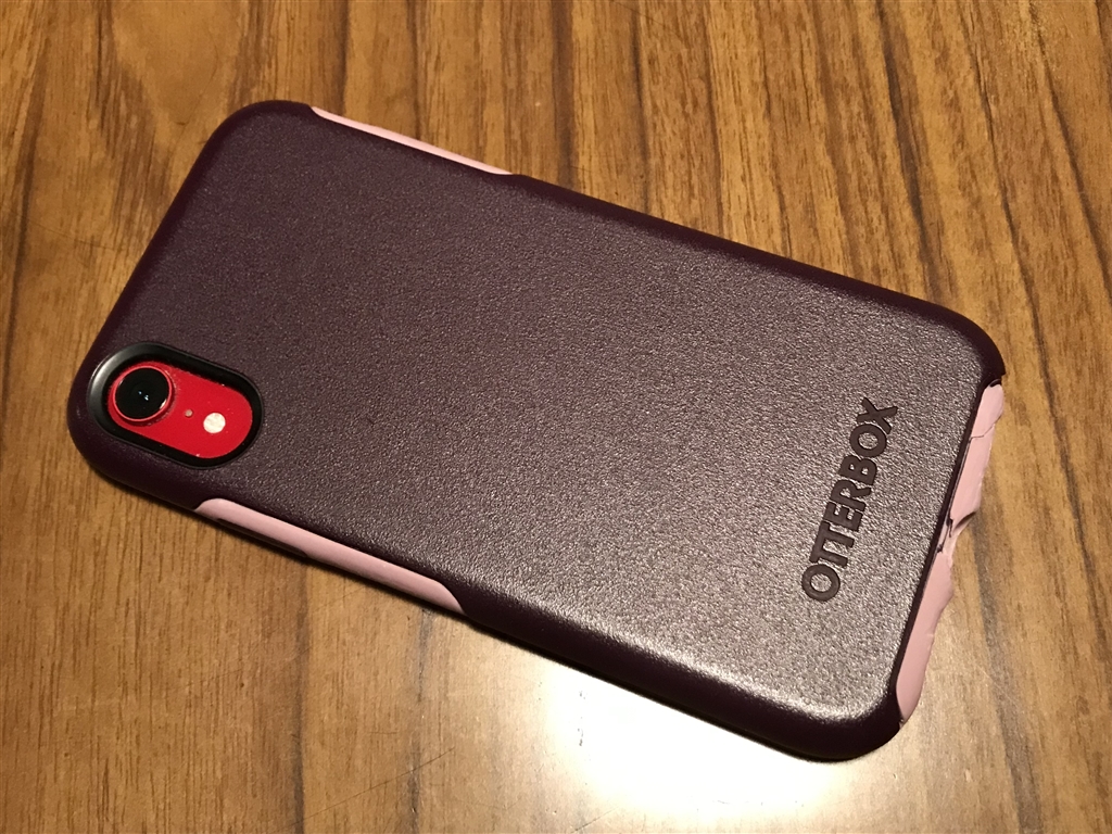 価格.com - 『OtterBoxのケースとの組み合わせがお気に入り！』Apple iPhone XR (PRODUCT)RED 128GB  SIMフリー [レッド] プジヲ乗りさんのレビュー・評価投稿画像・写真「たぶんこれが最後の日の丸液晶搭載iPhone。^_^」[743474]