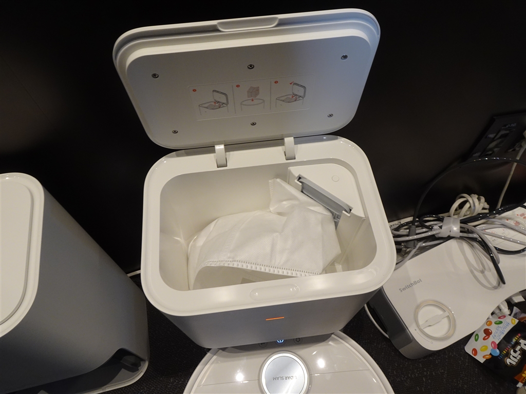 【新品・未開封】SwitchBot お掃除ロボットS10セット＋掃除パック3枚付 価格.com - 『ゴミ収集ステーション。上部に紙パックを装備』SwitchBot