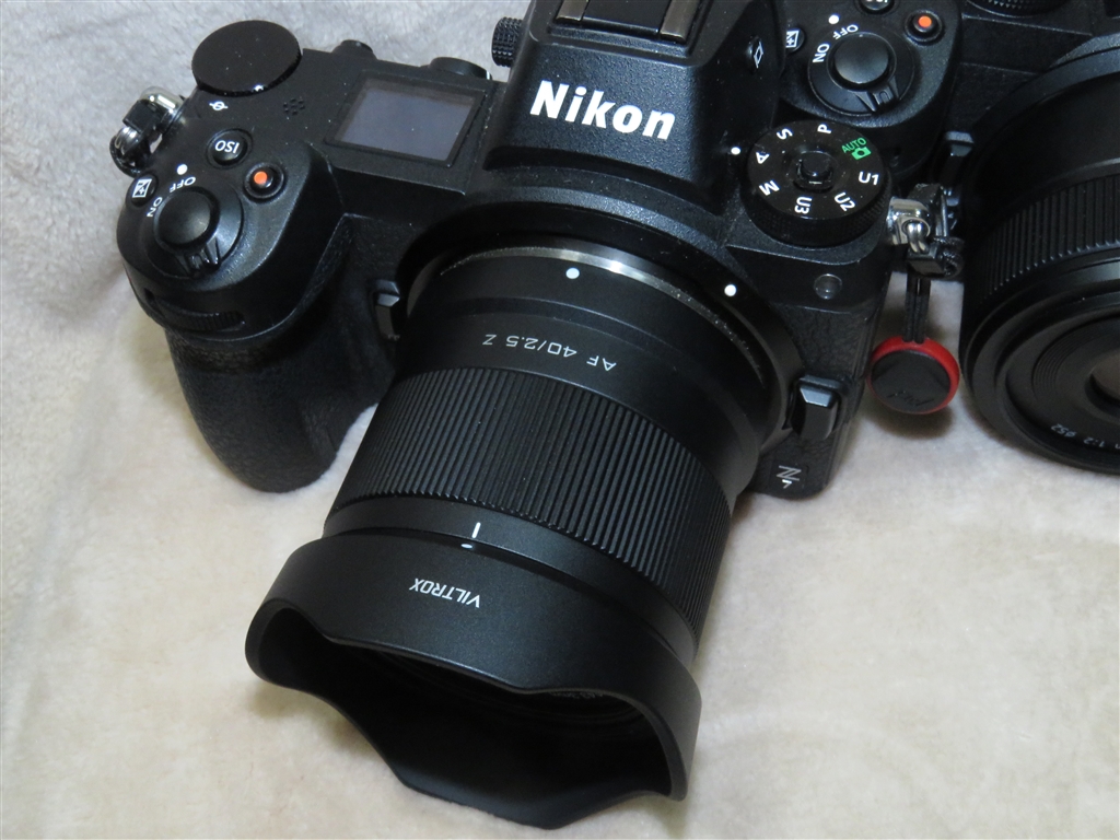 価格.com - 『花形フードが標準装備』VILTROX AF 40mm F2.5 Z