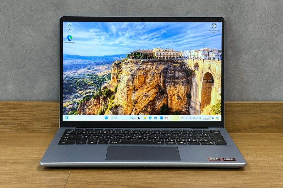 価格.com - 『アスペクト比16:10の14型ディスプレイ。明るさ 価格.com - 『アスペクト比16:10の14型ディスプレイ。明るさ