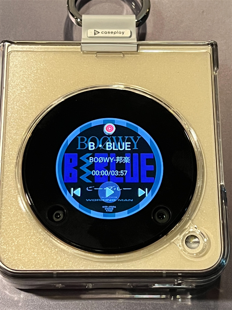 価格.com - 『YouTubeMusicも表示されます』ZTE Libero Flip ワイ