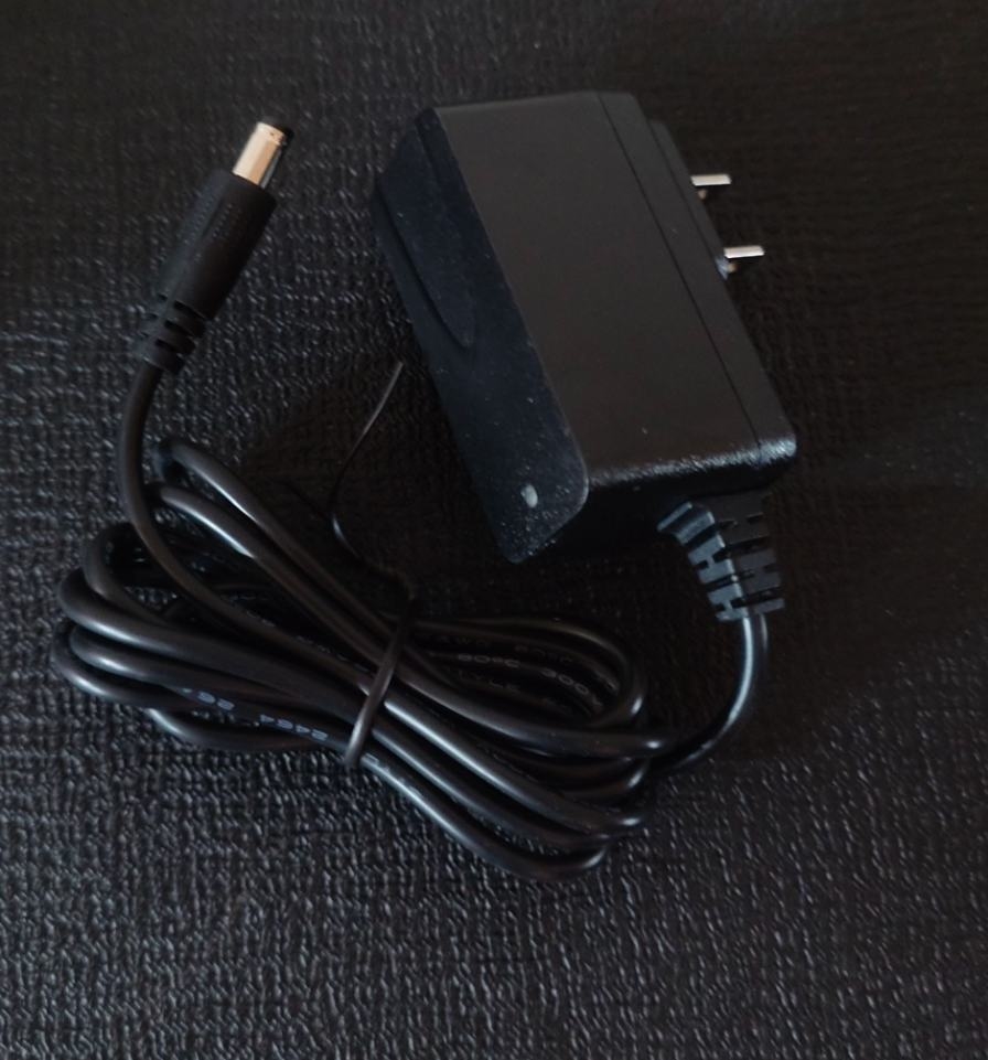 価格.com - 『付属アダプター』MOOER GE100 K(きになるおもちゃ