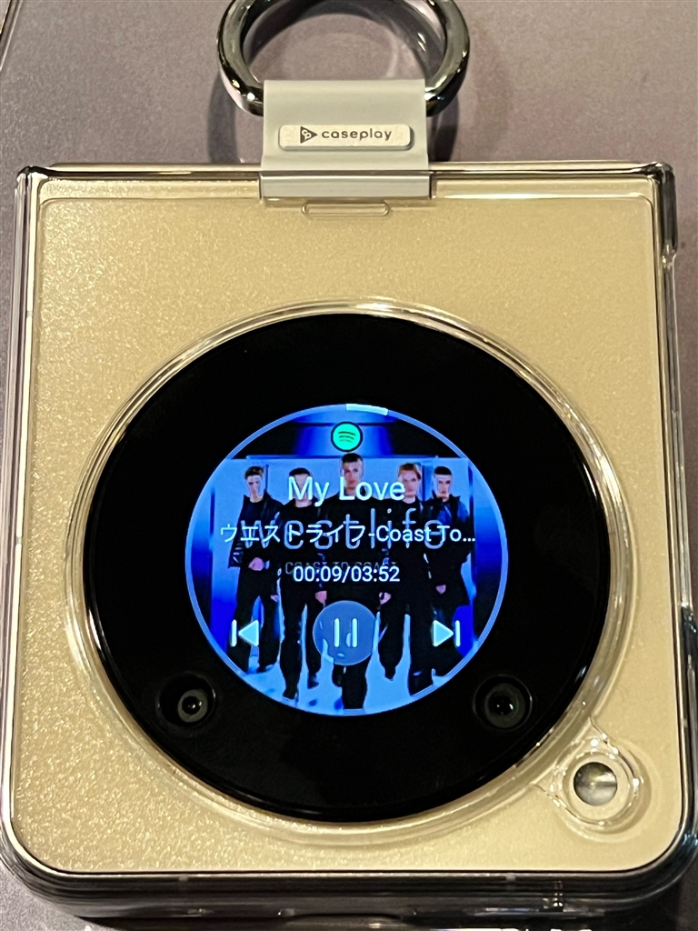 価格.com - 『サブディスプレイ Spotify ジャケット表示可能』ZTE