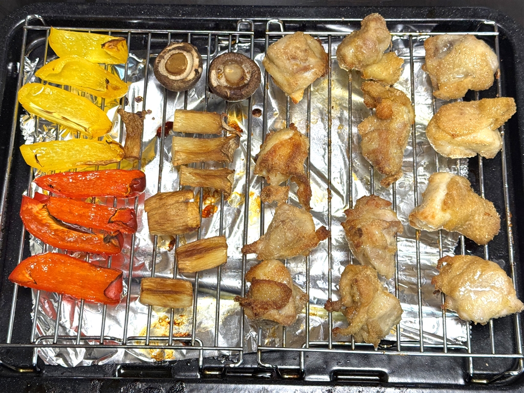 価格.com - 『「まかせて調理」で作ったノンフライから揚げと野菜