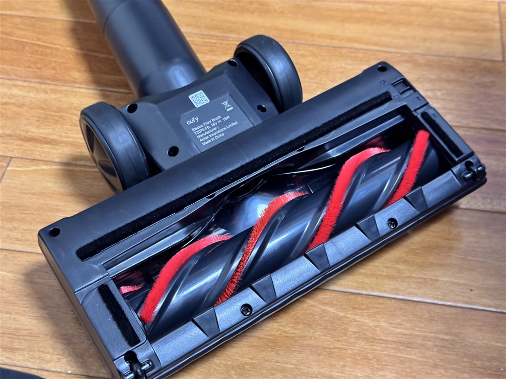 価格.com - 『クリーナーヘッドの裏側。』ANKER Eufy Robot Vacuum 3