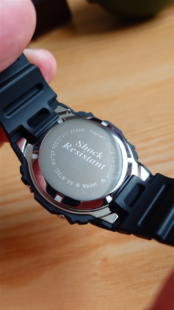 価格.com - 『鏡面スクリューバックです。』カシオ G-SHOCK 初代G