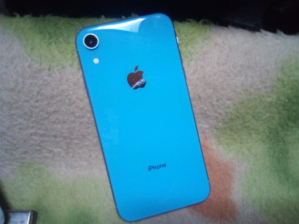 価格.com - Apple iPhone XR 64GB SIMフリー [ブルー] ビカビカねっと