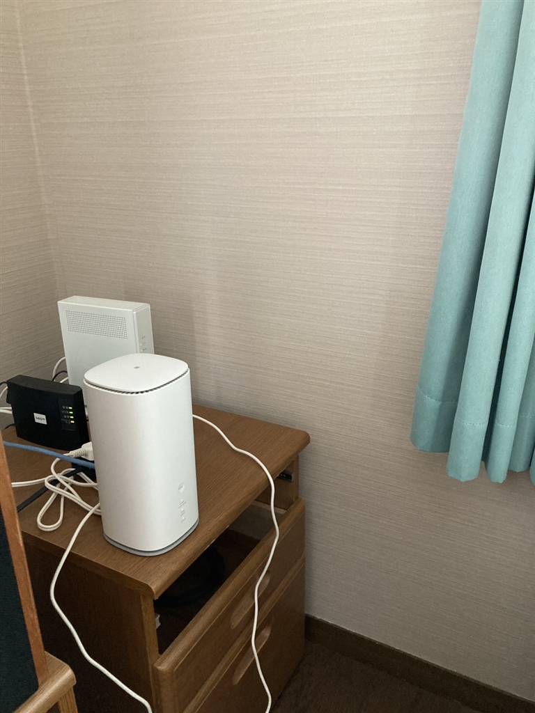 価格.com - 『2階の西側（アンテナのある方向）に設置』ZTE Speed Wi
