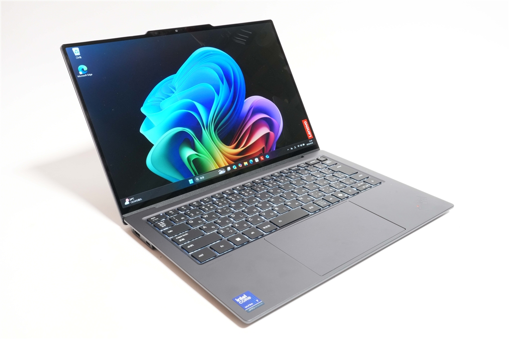 価格.com - 『X1 Carbonとは異なり、メタルむき出しのボディーを採用
