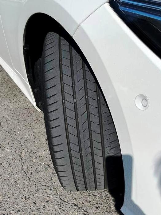 価格.com - 『GR001』ブリヂストン REGNO GR-XIII 225/45R18 95W