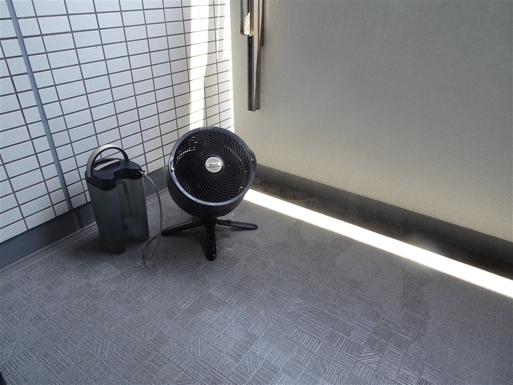 価格.com - 『バルコニーでミストシャワー代わりにミスト噴射。連続的