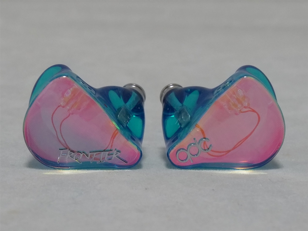 ス*ン様 美品 qdc Frontier Emerald qdc FRONTIER QDC-FRONTIER-EM [Emerald] 価格比較 - 価格.com