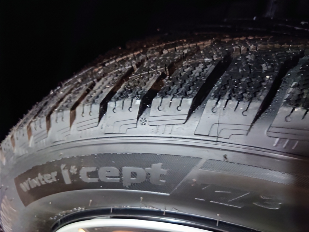 道内送料無料❗️スパイクカップピン❗️185/65/15冬ハンコック 道内送料無料❗️スパイクカップピン❗️185/65/15冬ハンコック - メルカリ