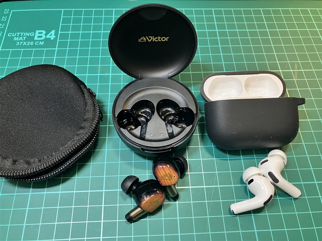 価格.com - 『定番のAirPodsに比べて美しさは頭抜けています。』JVC