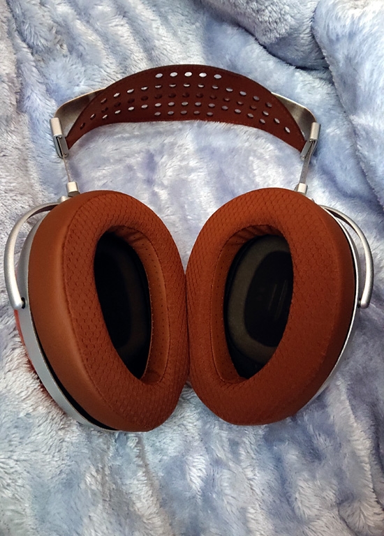 価格.com - 『HiFiMAN AUDIVINA -3-』HiFiMAN Audivina イ・ジュンさん