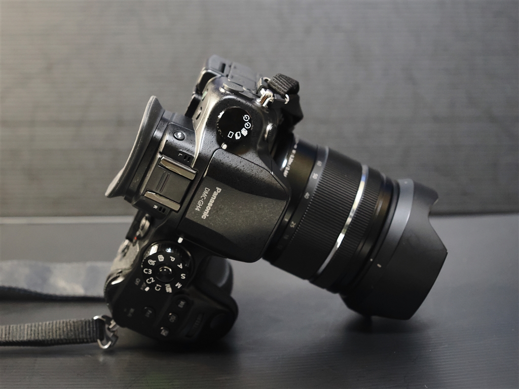 価格.com - 『厚みも許容範囲』パナソニック LUMIX DMC-GH4 ボディ