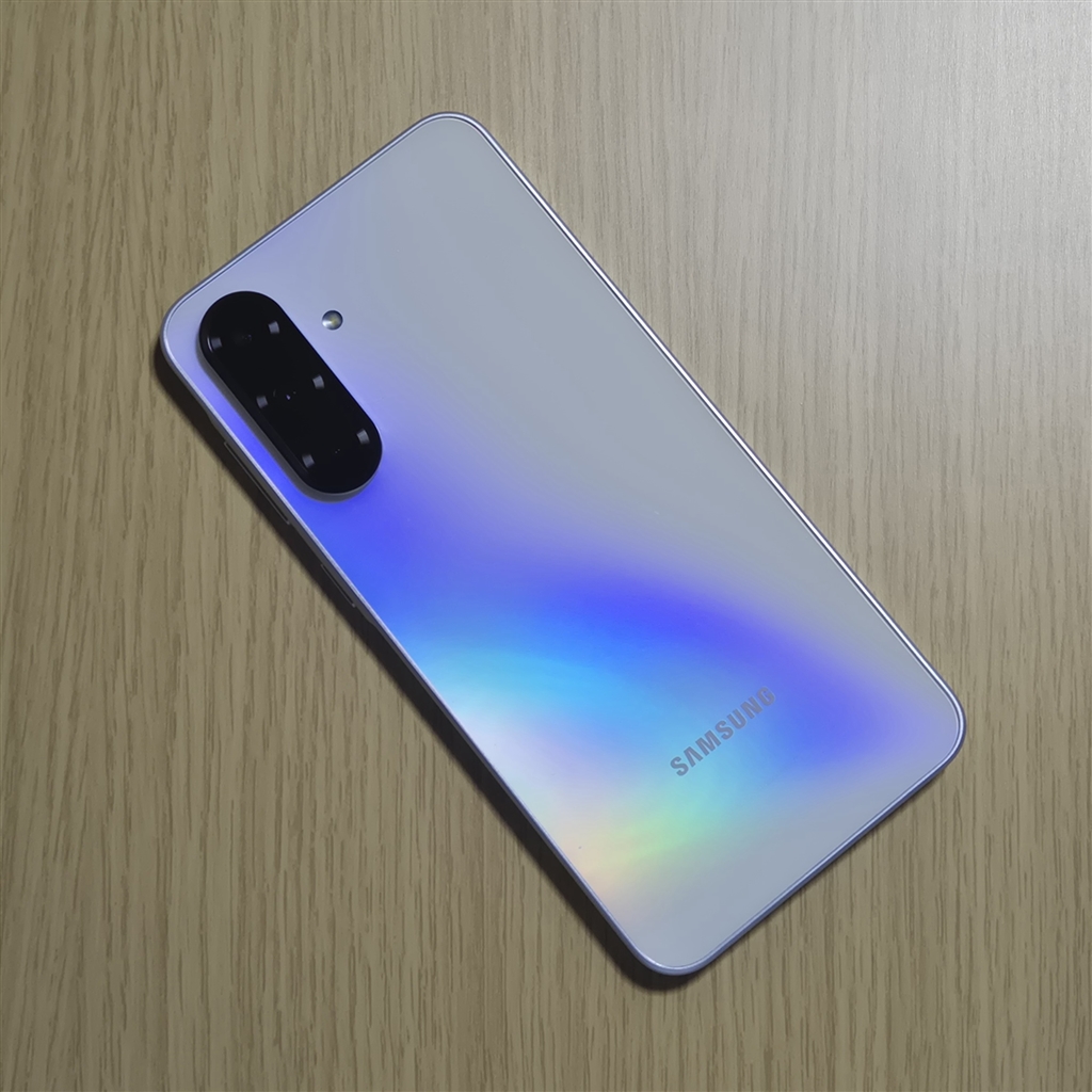 価格.com - 『端末外観』サムスン Galaxy A36 5G SIMフリー [オーサム