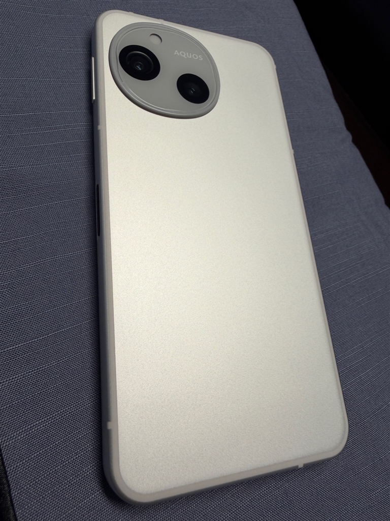 シャープ　AQUOS sense10 SH-M33-S　ライトシルバー128GB SHARP SH-M33A-L SIMフリースマートフォン AQUOS sense10 メモリ6GB