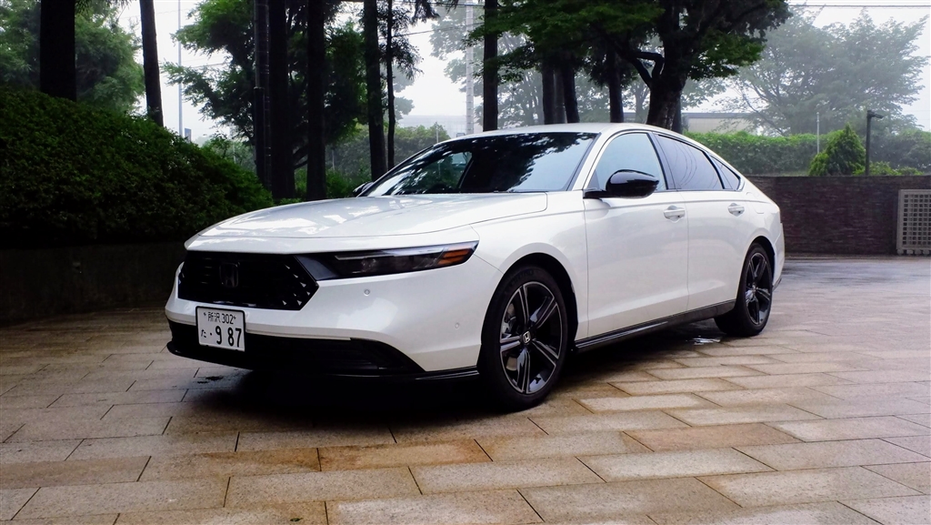 アコード 2024年モデル e：HEV Honda SENSING 360+