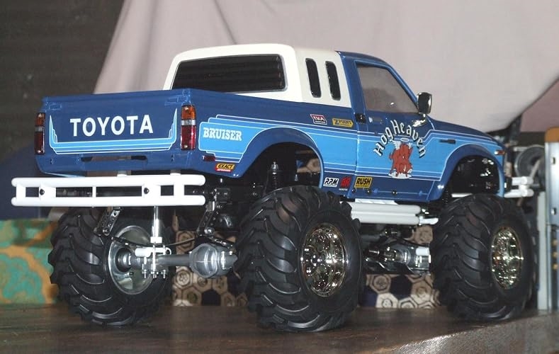 1/10 トヨタ ハイラックス 4WD RN36 アキーラ ESC仕様 マルチ