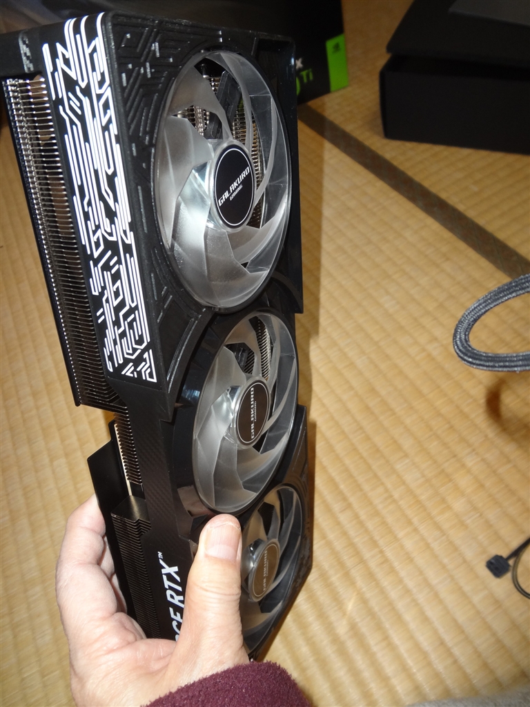 価格.com - 玄人志向 GALAKURO GAMING GG-RTX5070Ti-E16GB/OC/TP