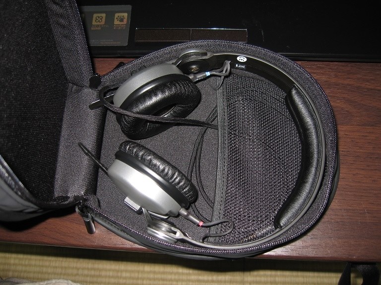 モニター用を音楽観賞用に仕上げた傑作』 ゼンハイザー HD 25