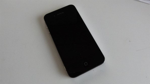 Apple iPhone 4S 16GB au [ブラック]投稿画像・動画 (レビュー) - 価格.com