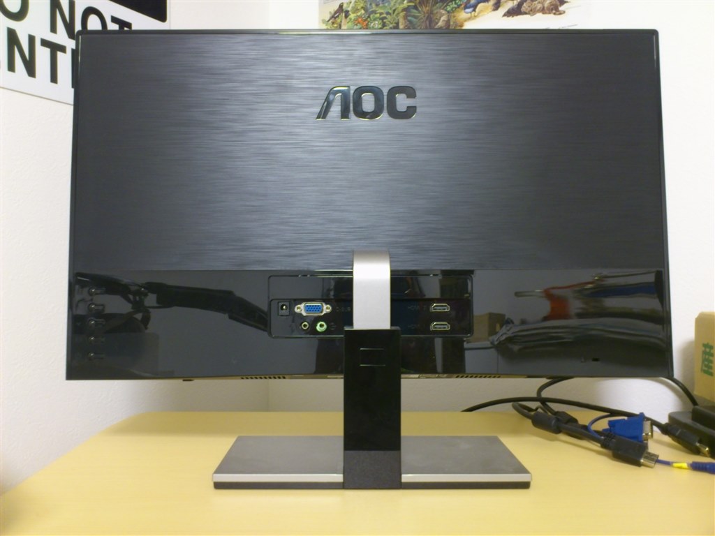 高級感ある、まぁ多機能？デザインが気に入って購入。』 AOC i2267Fwh