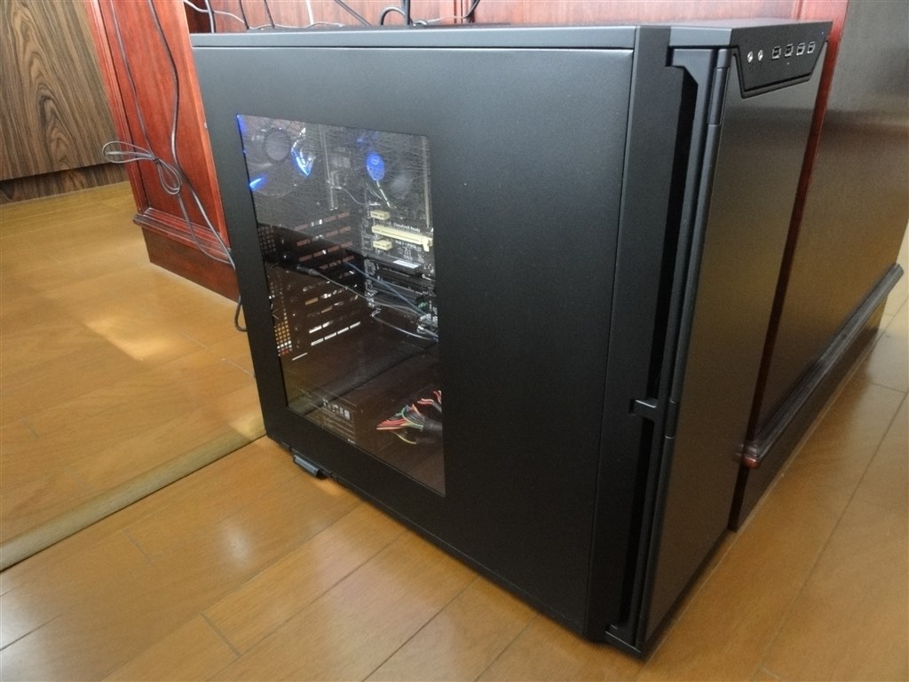 自作PCは、やっぱ自己満足でしょ』 ANTEC P280 Window すけぽん 自作PCは、やっぱ自己満足でしょ』 ANTEC P280 Window すけぽん
