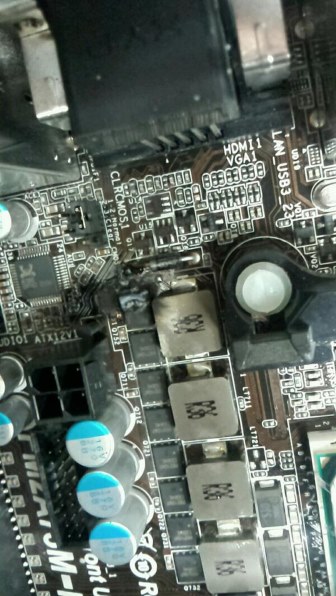 ASRock FM2A75M-ITX 価格比較 - 価格.com