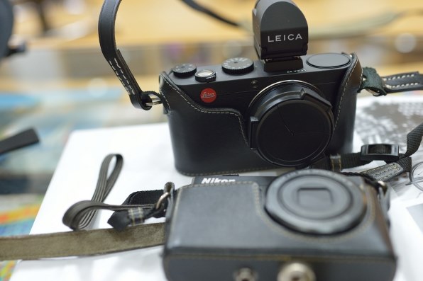 Leica X2 black ライカ Amazon | Leica ライカX2 （Black ブラック）【並行輸入品