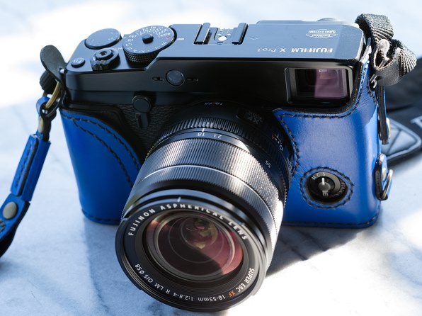 FUJIFILM】新感覚のXstyle ～ X-Pro1のカメラスタイル～ | THE