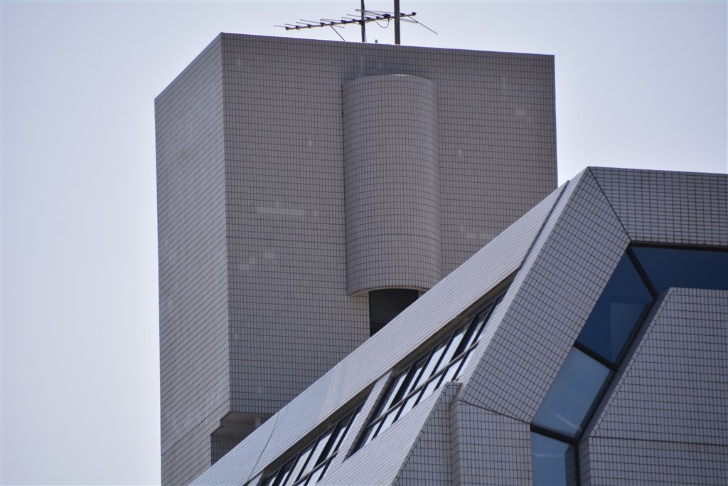 外出時には便利な1本です』 シグマ 18-250mm F3.5-6.3 DC MACRO OS