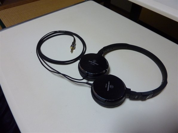 audio-technica ポータブルヘッドホン ATH-ES55 WT ATH-ES55｜ヘッドホン：ワイヤードヘッドホン｜オーディオテクニカ