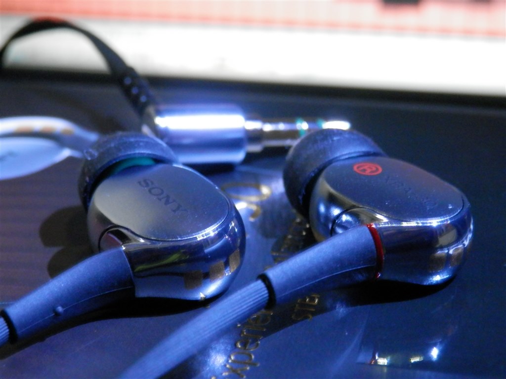 重低音を除けばかなりいい線いってるイヤホンだと思う』 SONY XBA-30