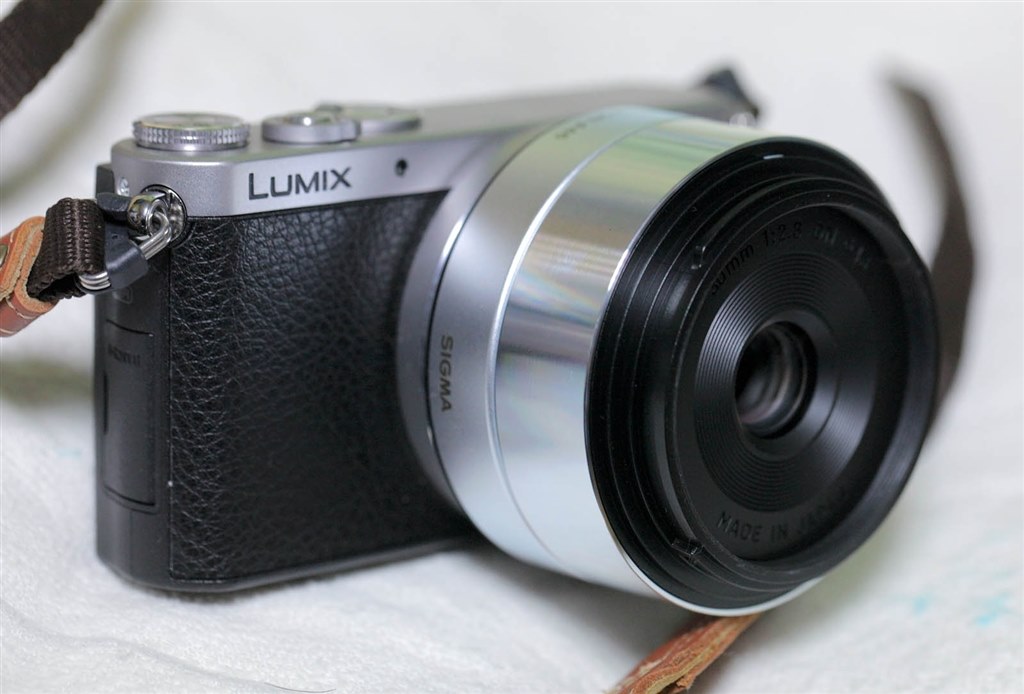 AF速く、コストパフォーマンスが良い』 シグマ 30mm F2.8 DN AF速く、コストパフォーマンスが良い』 シグマ 30mm F2.8 DN