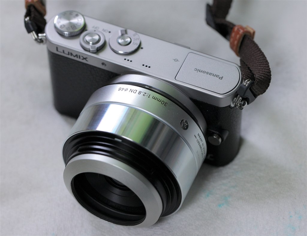 シグマ SIGMA 30mm F2.8 DN シルバー マイクロフォーサーズ用SIGMA単