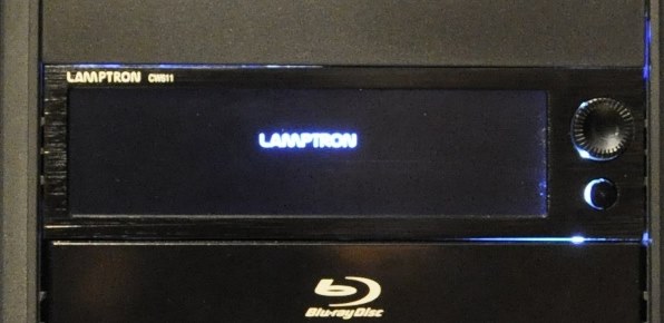 PC/タブレット【美品】LAMPTRON ファンコントローラー　CW611