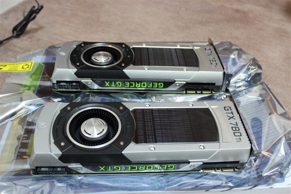 GTX780 Founders Edition 2台です GTX780 Founders Edition 2台です（NVIDIA GEFORCE GTX 780