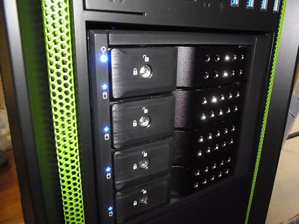 iStarUSA BPN-DE340SS-BK2 4Bay HDDケース iStarUSA シリーズ