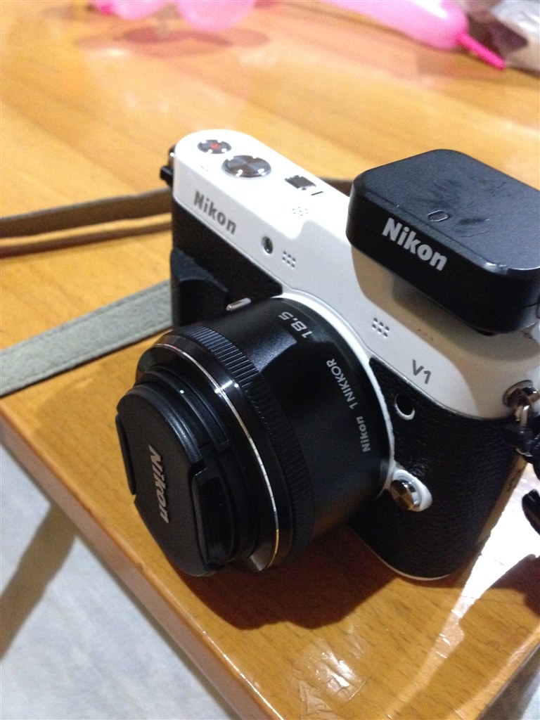 ノマドワーカーママSHOP専用 Nikon 1 V1 薄型レンズキット 傷あり