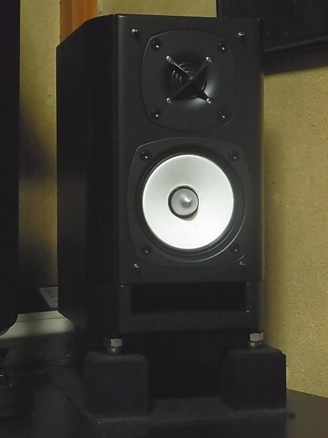 昭和歌謡や70～80'sロックに最適』 ONKYO D-112EXT(D) [ペア] ヘヴィ