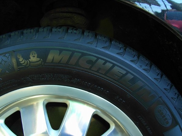 Michelin X Ice Xi3 195 65r15 95t Xl レビュー評価 評判 価格 Com