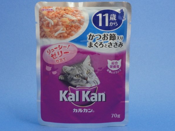 カルカン パウチ まぐろ キャットフード 高齢猫用 (70g×16袋入)×10個 (ケース販売) セット買いカルカン パウチ 18歳から お魚・お肉ミックス
