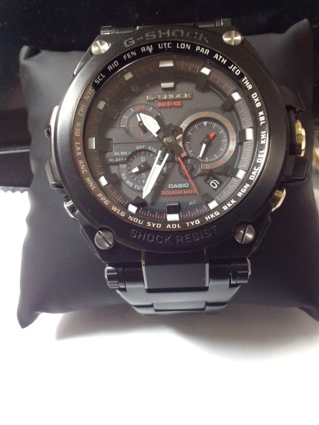 G-SHOCK MTーG 30周年記念MTGーS1030BDー1AJR※週末限定