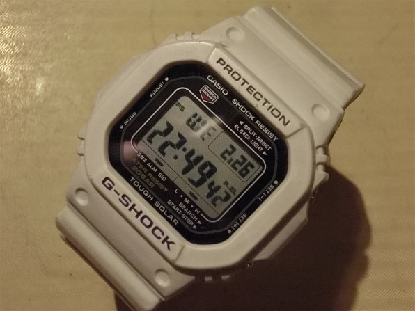 カシオ G-SHOCK G-5600A-7 [海外モデル] 価格比較 - 価格.com