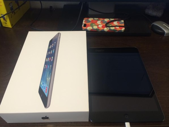Apple - iPad mini 2, ME278J/A, スペースグレイ, Wi-Fiモデル iPad mini Wi‑Fi + Cellularモデル 512GB - スペースグレイを