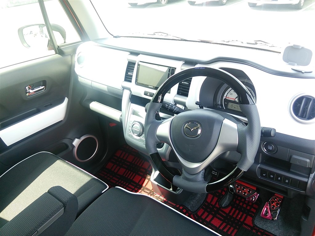 XG(2WD)フェニックスレッドパール』 マツダ フレアクロスオーバー